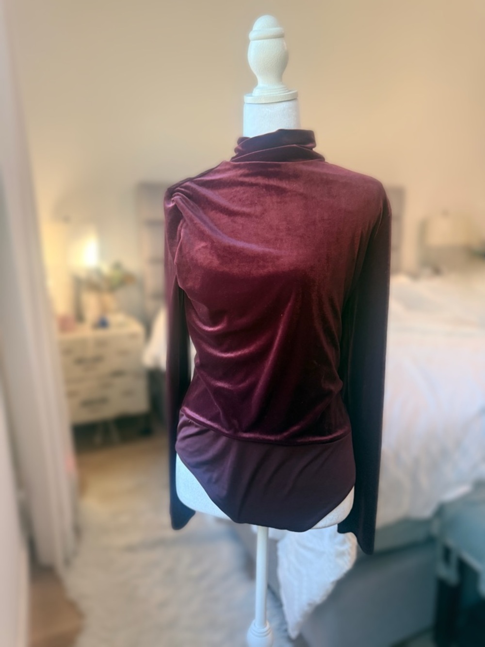 Express Velvet Long Sleeve Mock Neck Bodysuit - Deep Wine
